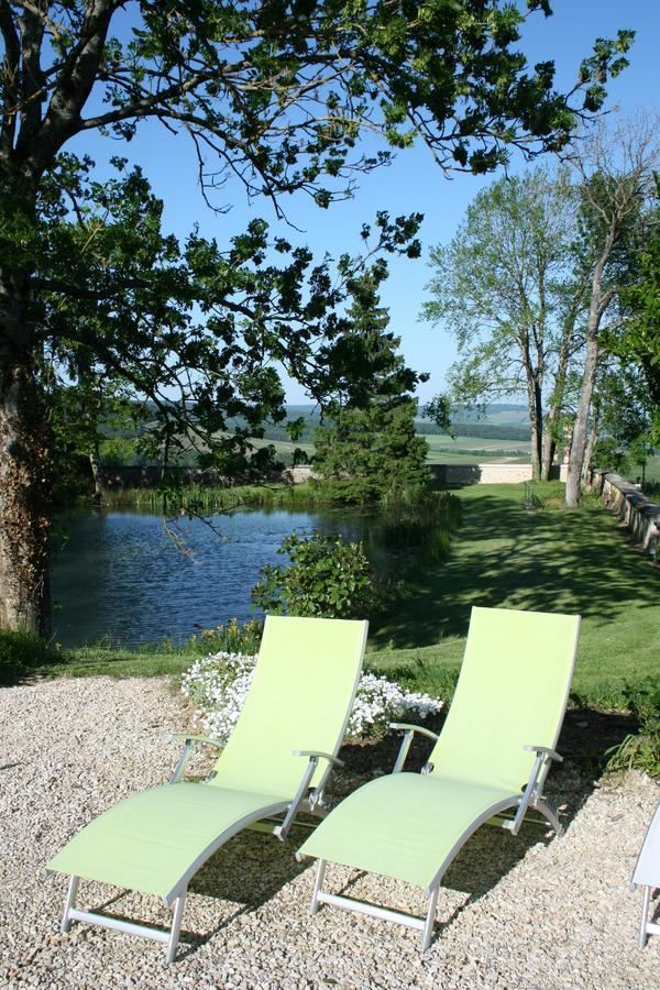 Bed and Breakfast Manoir De Montflambert Mutigny Esterno foto